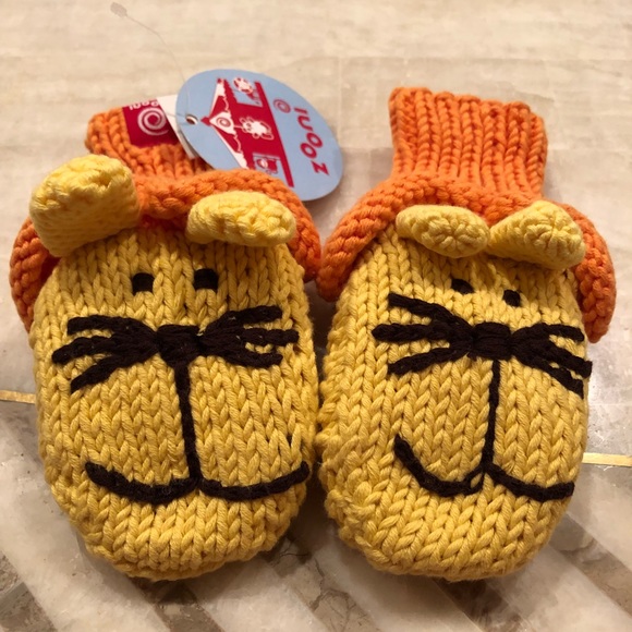 zooni Other - 3/$15 SALE! Zooni Lion Mittens, 18mo-3yr, NWT